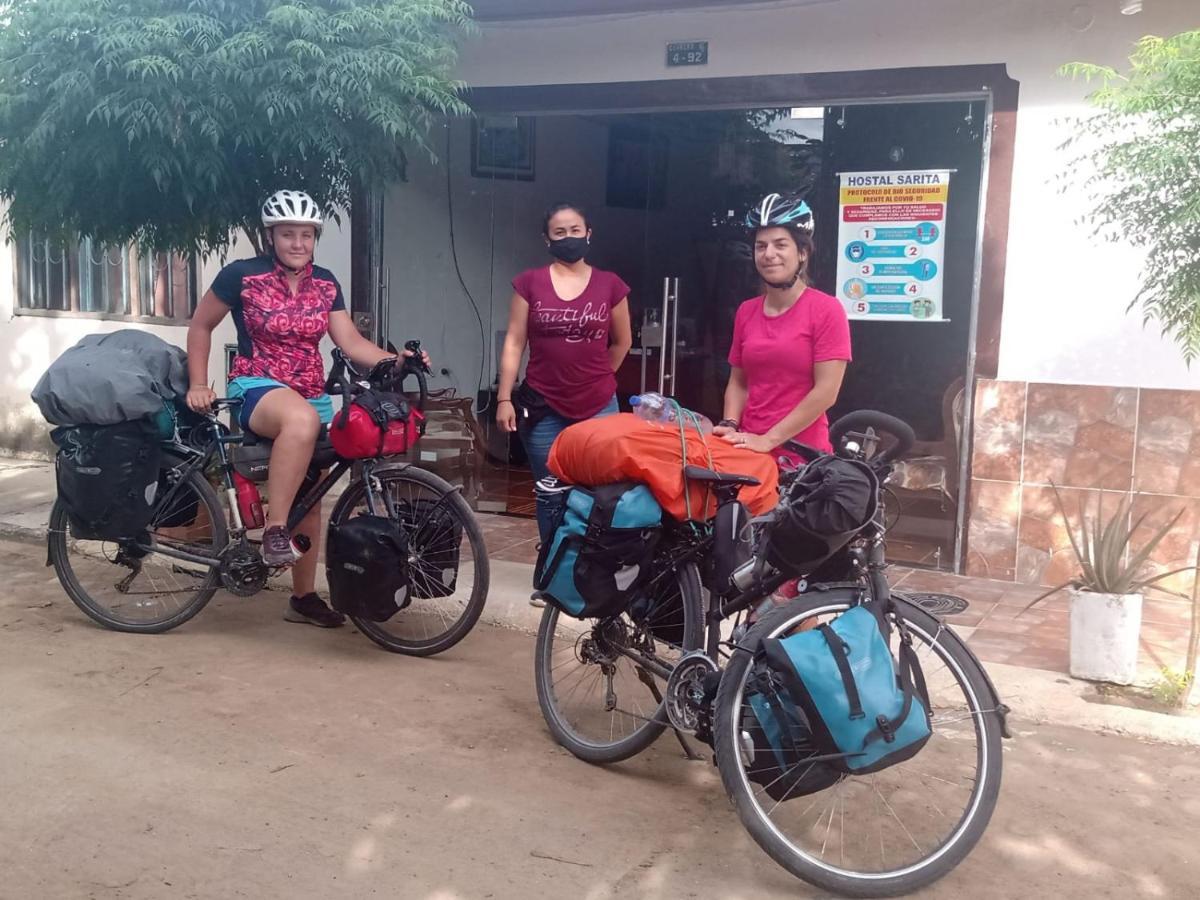 Hostal Sarita Villavieja Ngoại thất bức ảnh